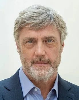 Vincent Regan